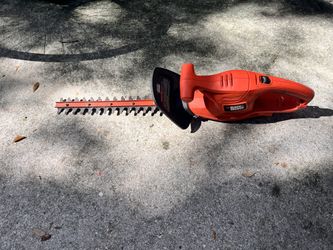 BLACK+DECKER 16-inch corded electric hedge trimmer in great working condition.
