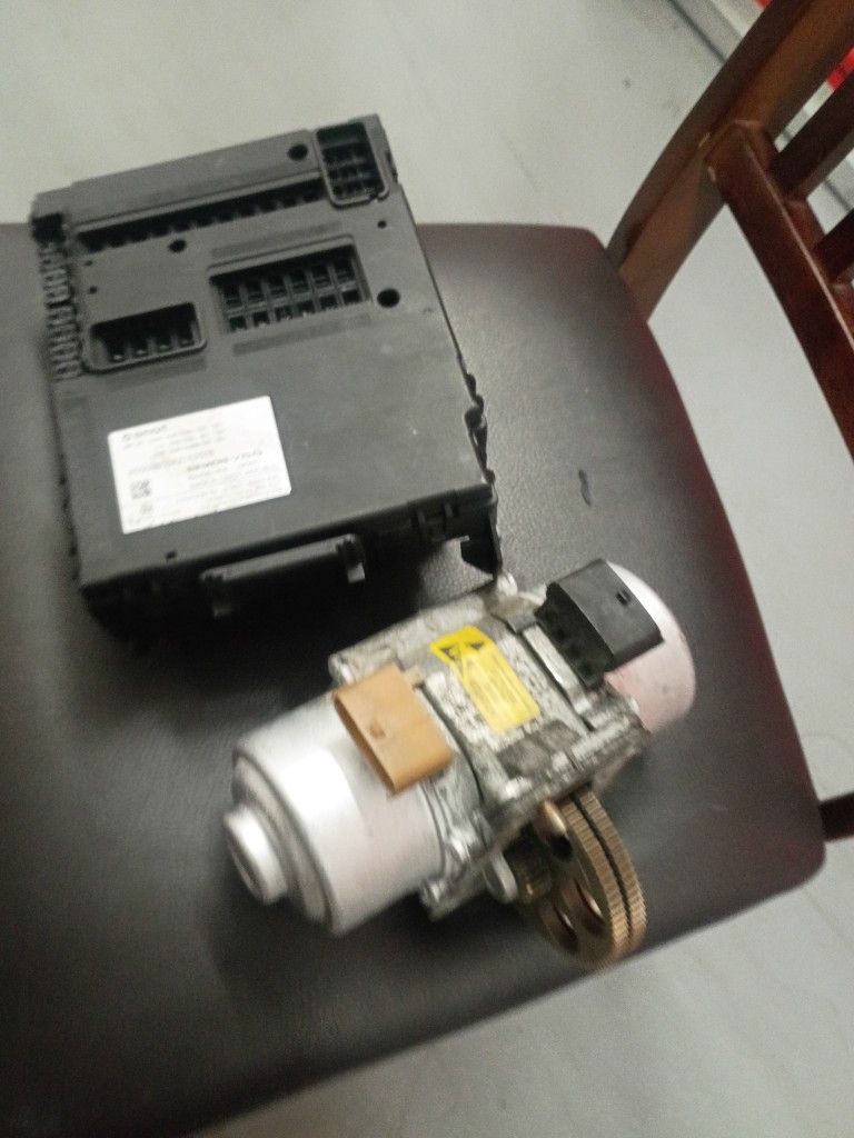 Smart Car Fuse Box Gear Shift Motor 2008-2015 Fortwo Passion Pur