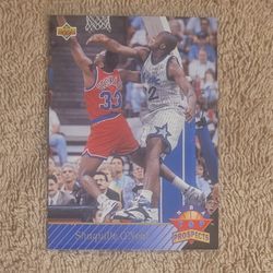 1992-93 UPPER DECK #474 SHAQUILLE O'NEAL RC NBA BASKETBALL CARD CENTER MAGIC