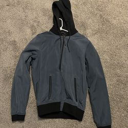 large hollister windbreaker hoodie