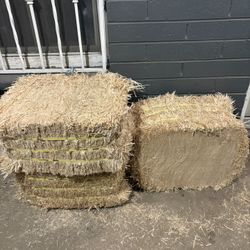 Hay Bales Decor