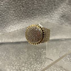 9.5 14KT YG 3.75CTW DIAMOND RING