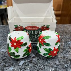 Amhearst Genuine Porcelain Poinsettia's Holiday Christmas Pair of Salt & Pepper Shakers. Brand new in box only removed to take this picture. Smoke