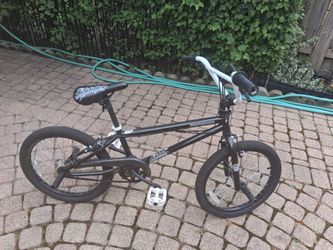 Mongoose BMX