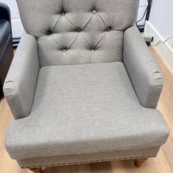 tufted accent armchair