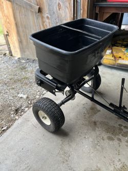 Fertilizer Spreader