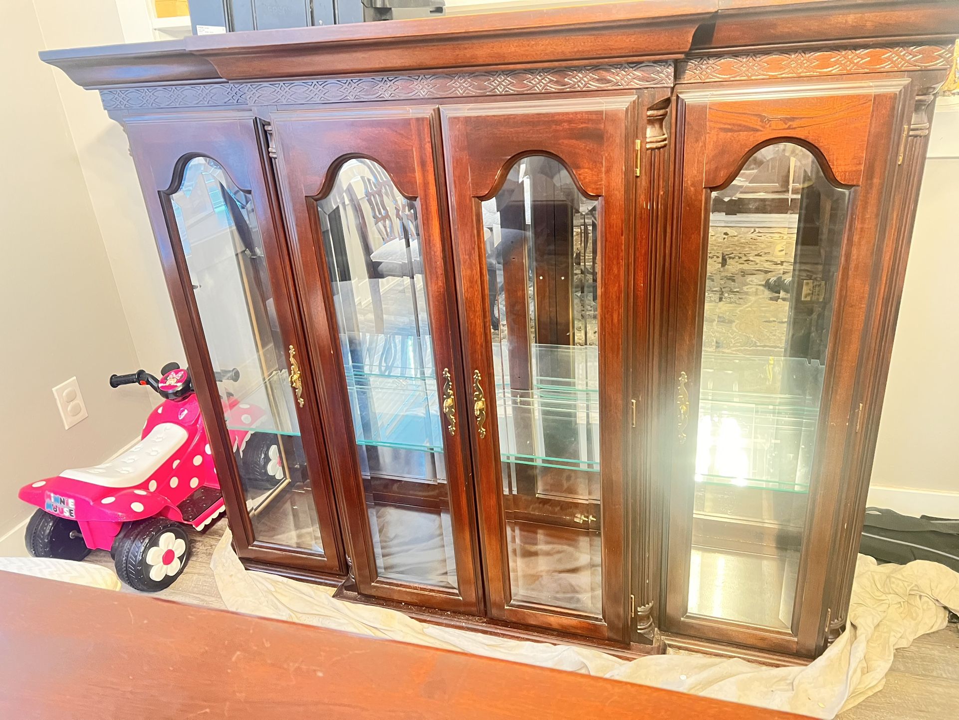 China Cabinet Dinning Room Set With Table & Chairs