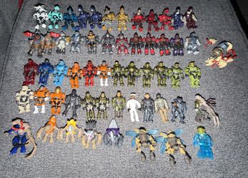Halo mega construx lookin for trades for other halo mega construx
