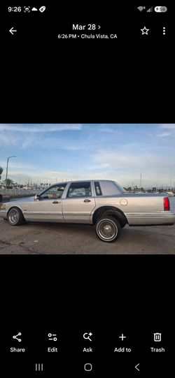 1997 Lincoln Town Car