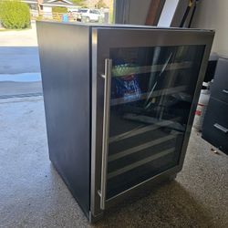 Zephyr Wine Cooler Refrigerator 