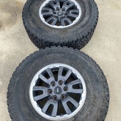 Pair Of 2 Ford Svt Wheels  * Item: Set of BFGoodrich All-Terrain T/A KO Tires and SVT Raptor Wheels  * Quantity: 2 wheels and tires shown  * Tire Bran