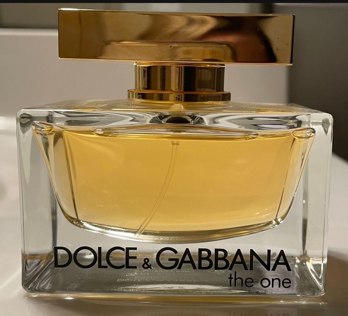 Dolce & Gabbana βThe Oneβ β Authentic Designer Perfume β 2.5oz Nearly Full! π $35 DEAL