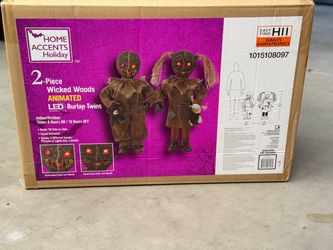 SOLD OUT - 2-Piece Wicked Woods Animated LED Burlap Twins 🎃