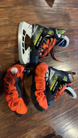 Bauer Vapor X4 Ice Skates