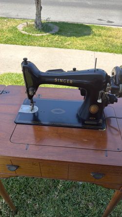 Singer Sewing Machine