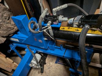 BCS LOG SPLITTER