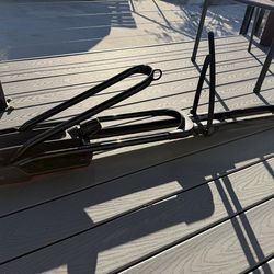 Yakima HighRoad Premium Rooftop Upright Bike Mount