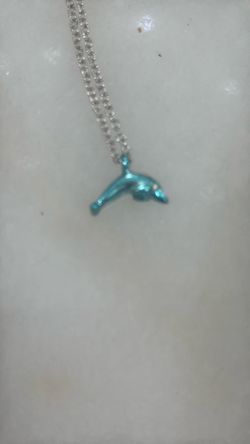 Claire’s Silver Chain Bracelet with Dolphin Charm
