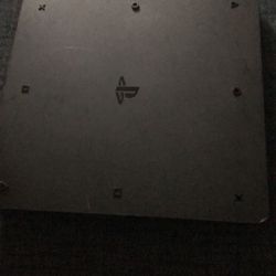 ps4 slim model