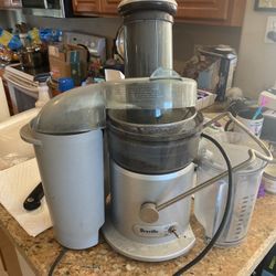 Breville Juicer