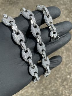 Lab Diamond Gucci Mariner Link Chain 