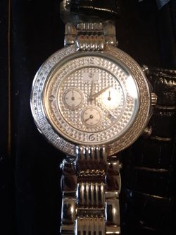 RAYALTY Diamonds Silver Tone Chronograph 34mm Analog Quartz Watch