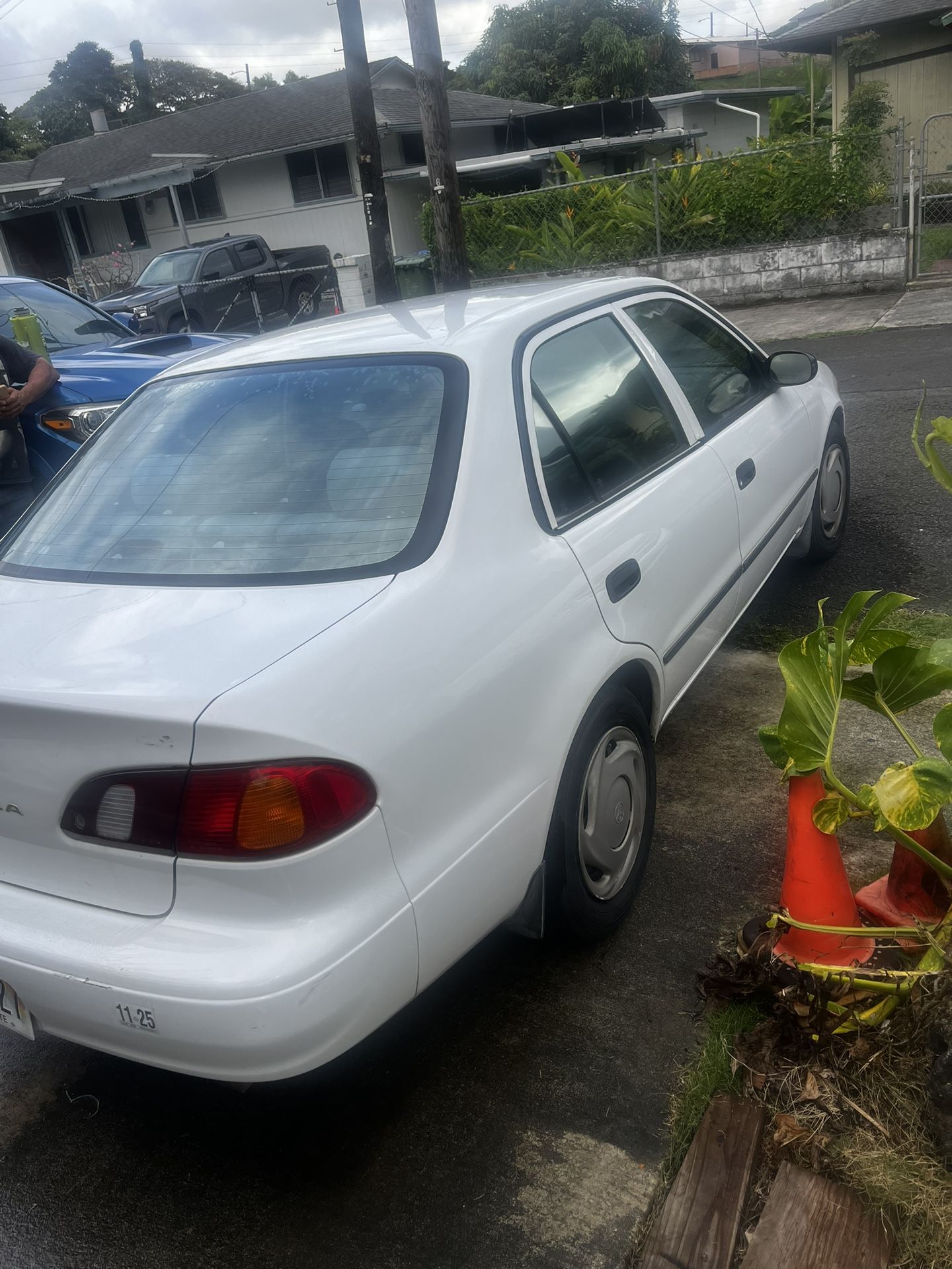 2000 Toyota Corolla