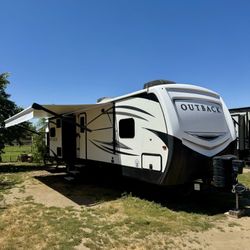 2018 Keystone Outback 325 BH