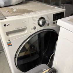LG Stackable Washer And Dryer 