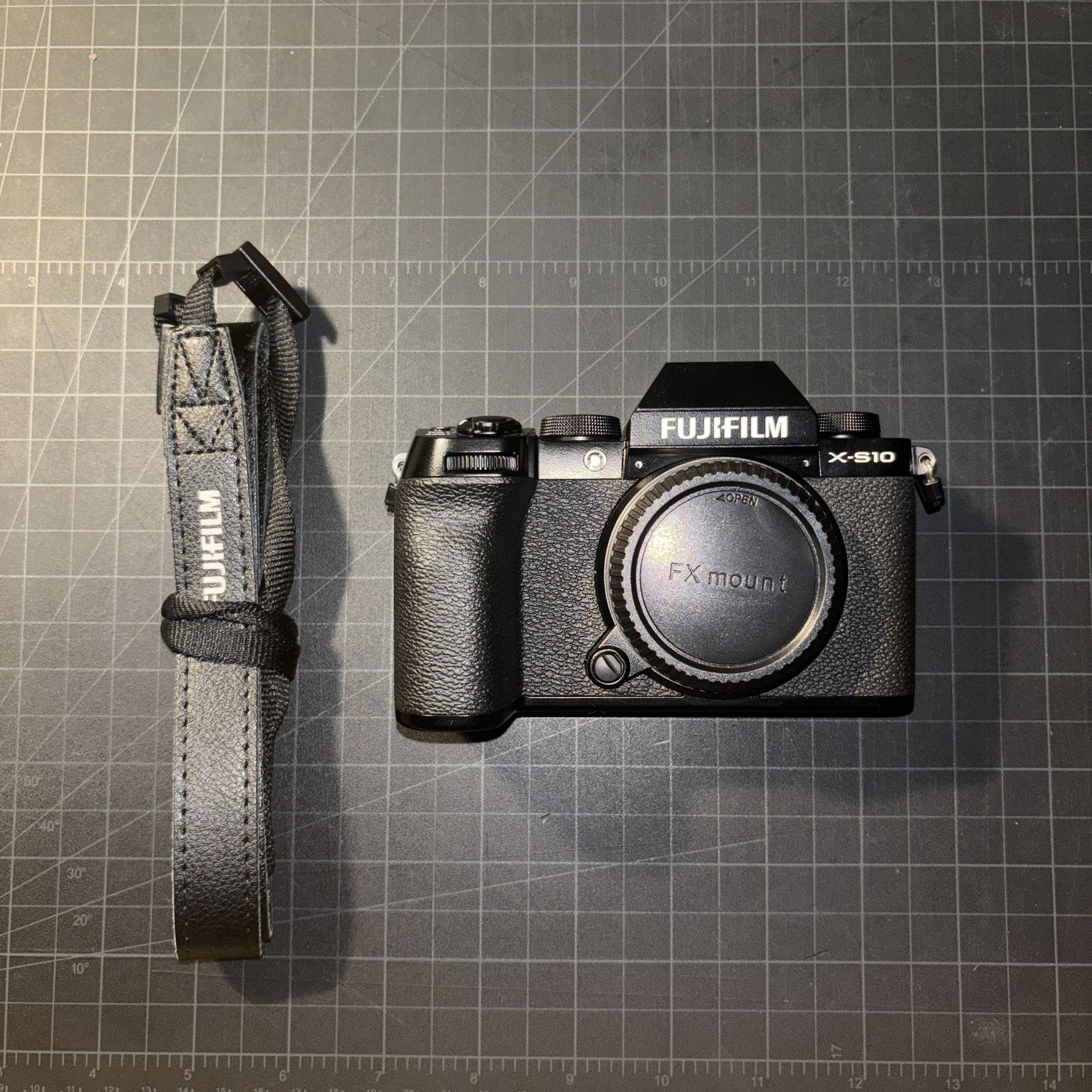Fujifilm XS10