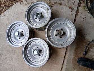 14 In Aluminum Rims With New Centercaps