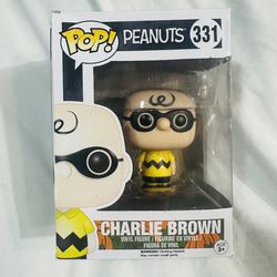 NIB Funko Pop Peanuts Charlie Brown Vaulted 331 50 Year Great Pumpkin 