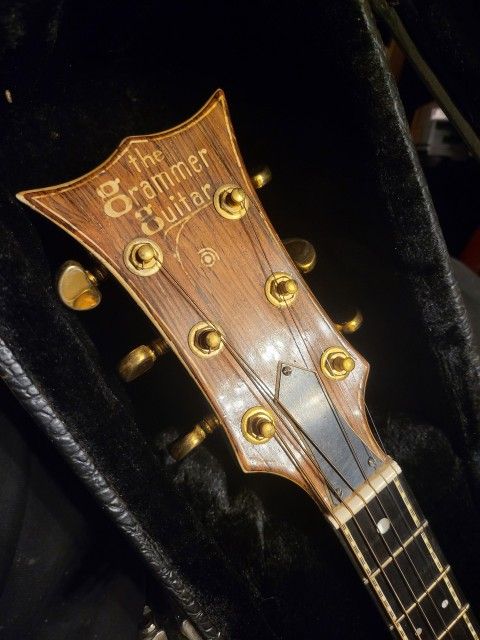 The Grammer Acoustic Vintage Guitar G-58