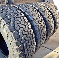 285/60/18 Bfgoodich set de Tires con 70% de vida las 4