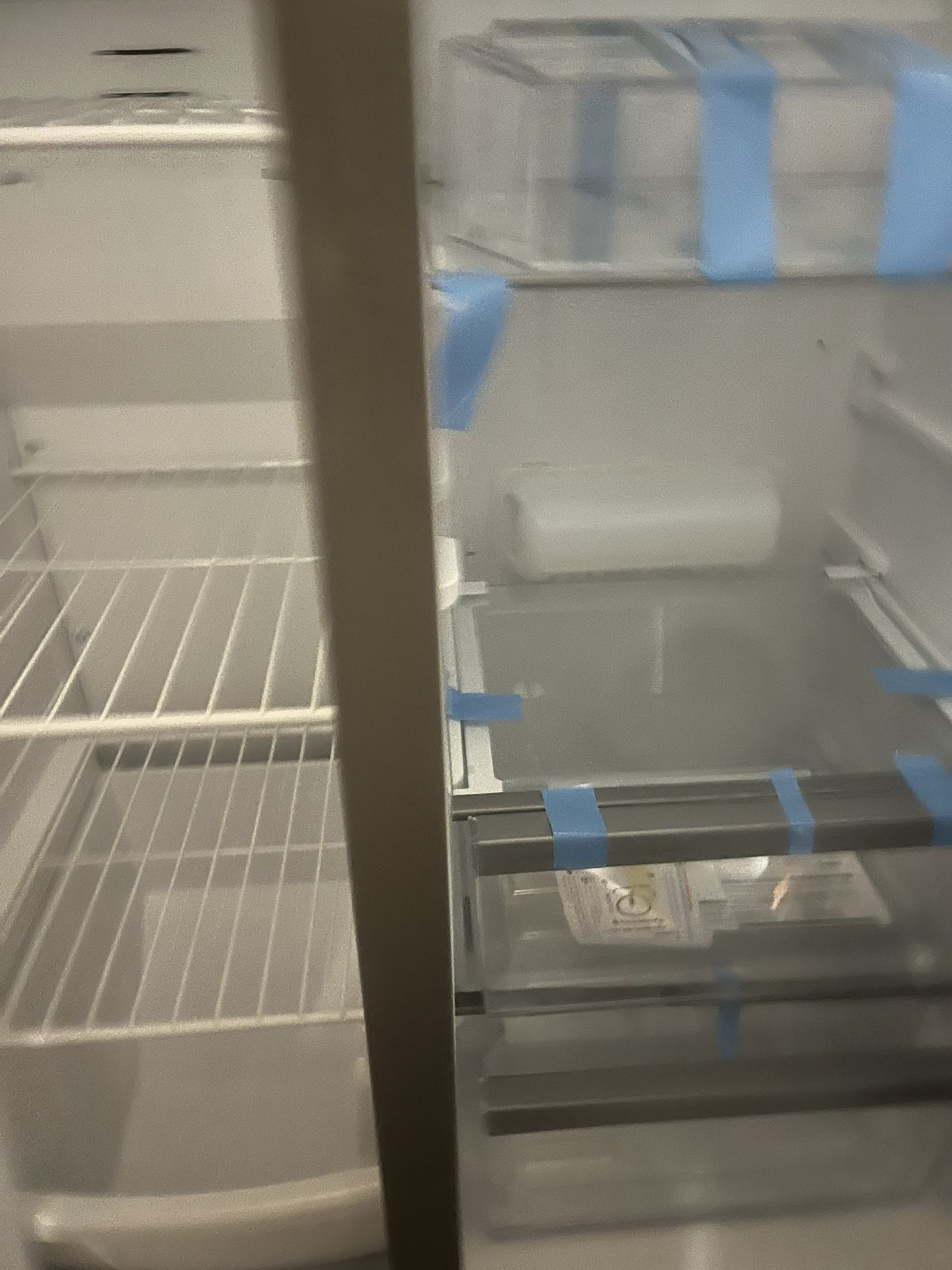 Refrigetator