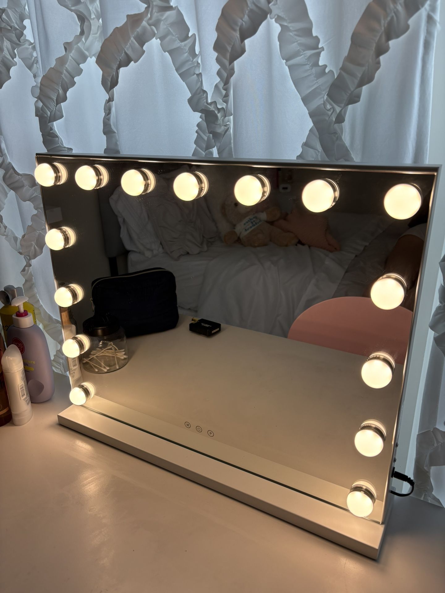 Vanity bulb mirror!