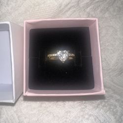 Pandora ring