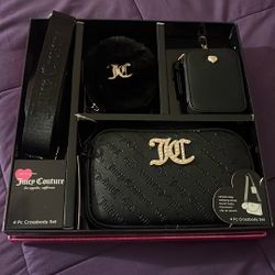 Juicy Couture Crossbody Purse Set