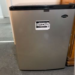 mini fridge