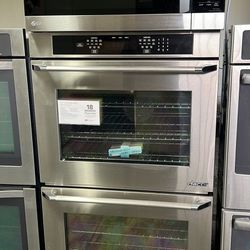 New Open Box Dacor 30”Wide Stainless Steel Double Wall Oven