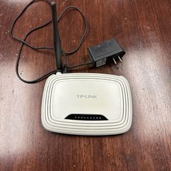 TP-LINK ROUTER