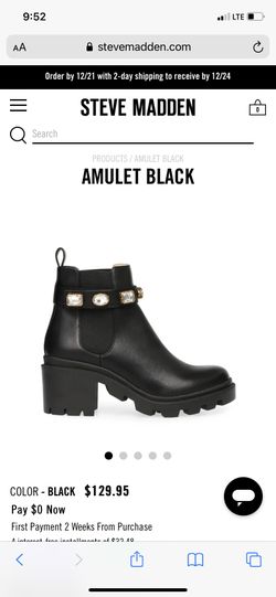 Amulet Steve Madden Boots