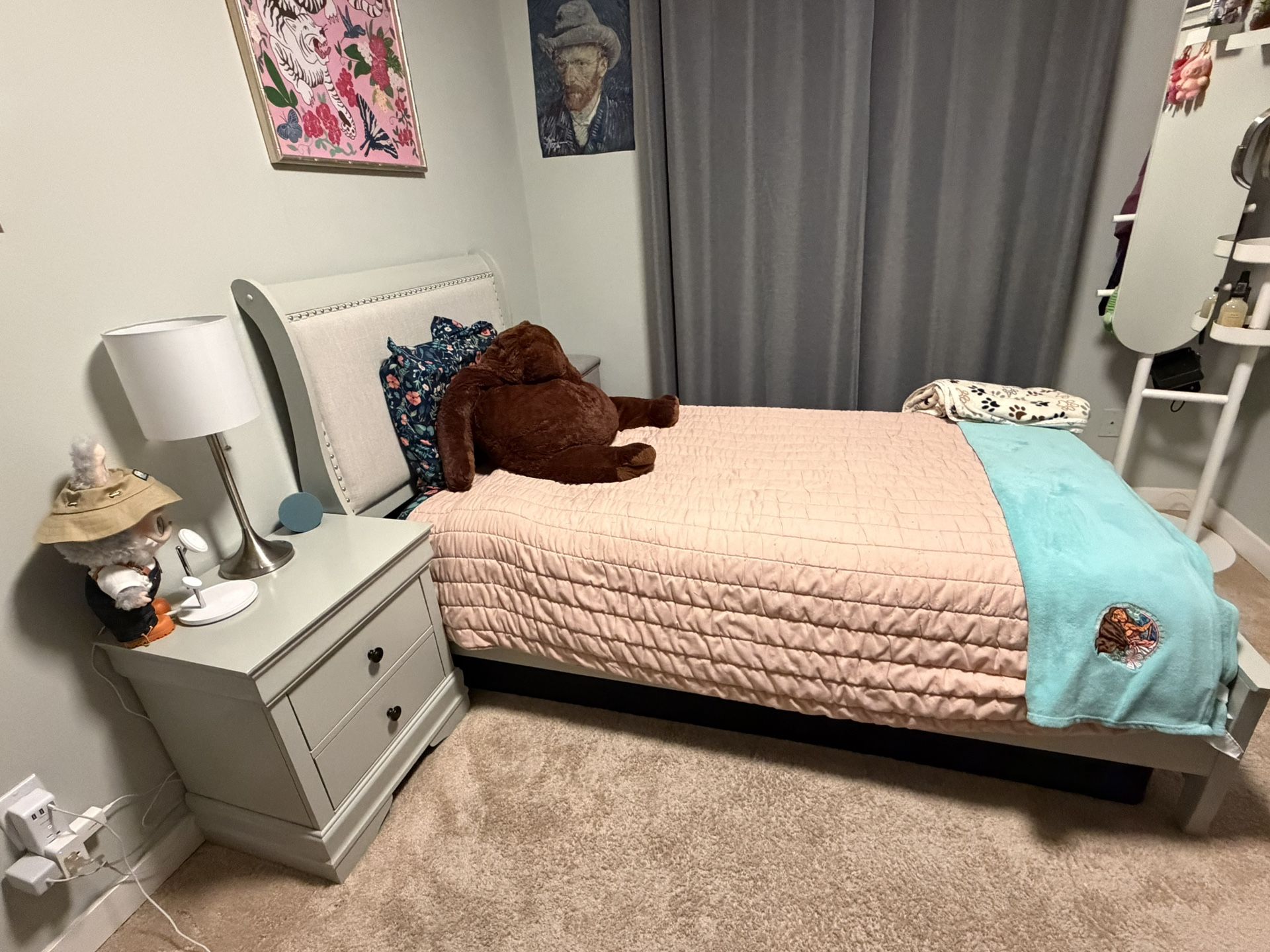π Moving Sale! - Twin Bed w/ Sealy Mattress + Nightstand (Can Sell Separately)