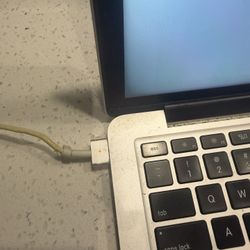 💻 Apple MacBook + External Monitor Bundle (For Parts / Repair)