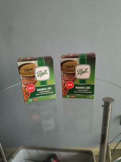 Ball wooden storage lids