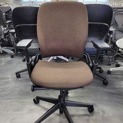 Lightly Used Steelcase Leap V2 Chair