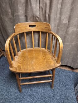 Boling Windsor Baroom Firehouse Captain Oak Chairs