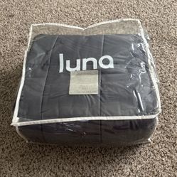 Luna Weighted Blanket