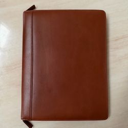 Levenger Brown Leather Zip Around Business Portfolio Padfolio Organizer 13”x10”