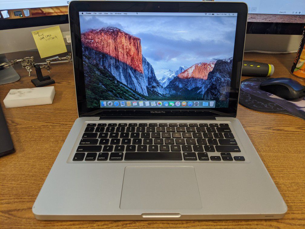 MacBook Pro 13" Mid 2009 4gb 500gb